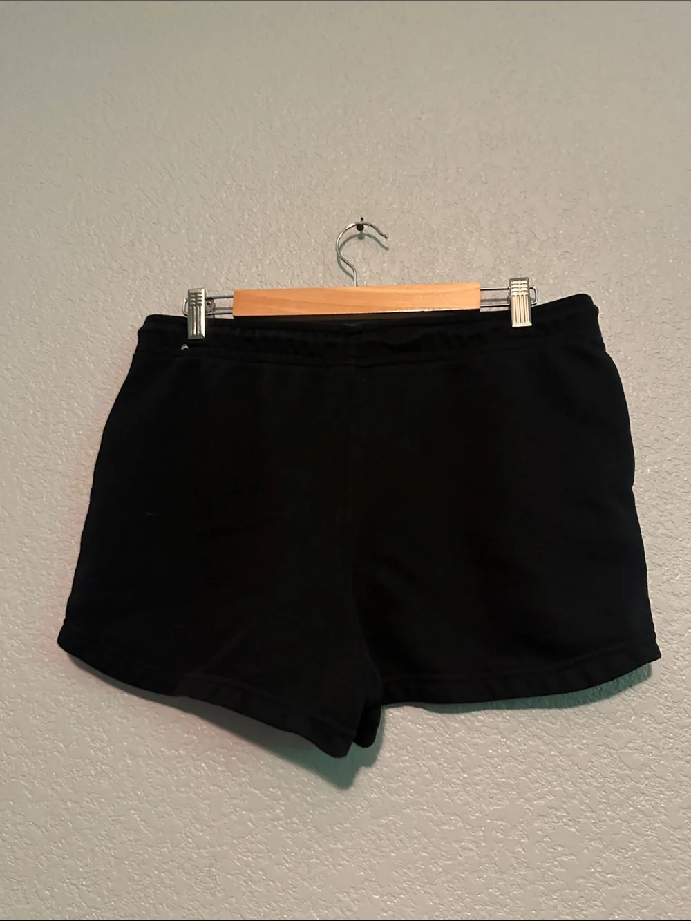 New Nike Essentials Sweatshorts